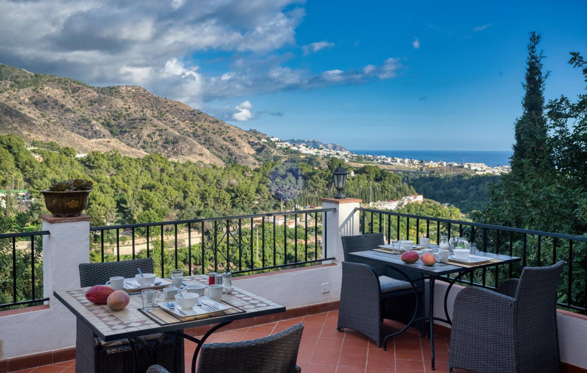 Villa Morera Bed & Breakfast Фрихилиана Экстерьер фото
