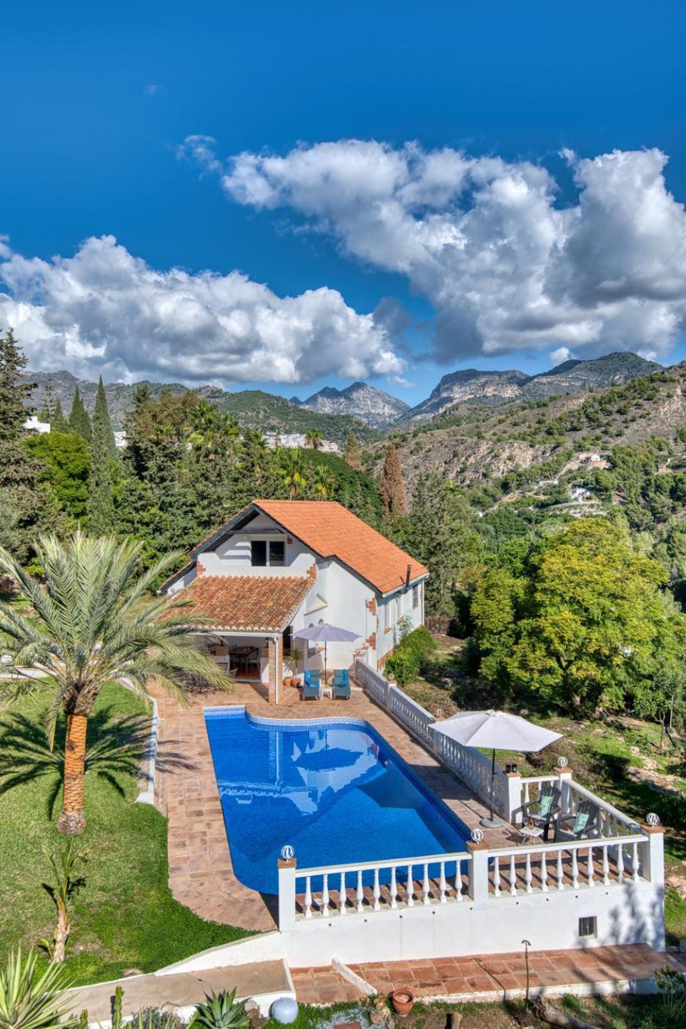 Villa Morera Bed & Breakfast Фрихилиана Экстерьер фото