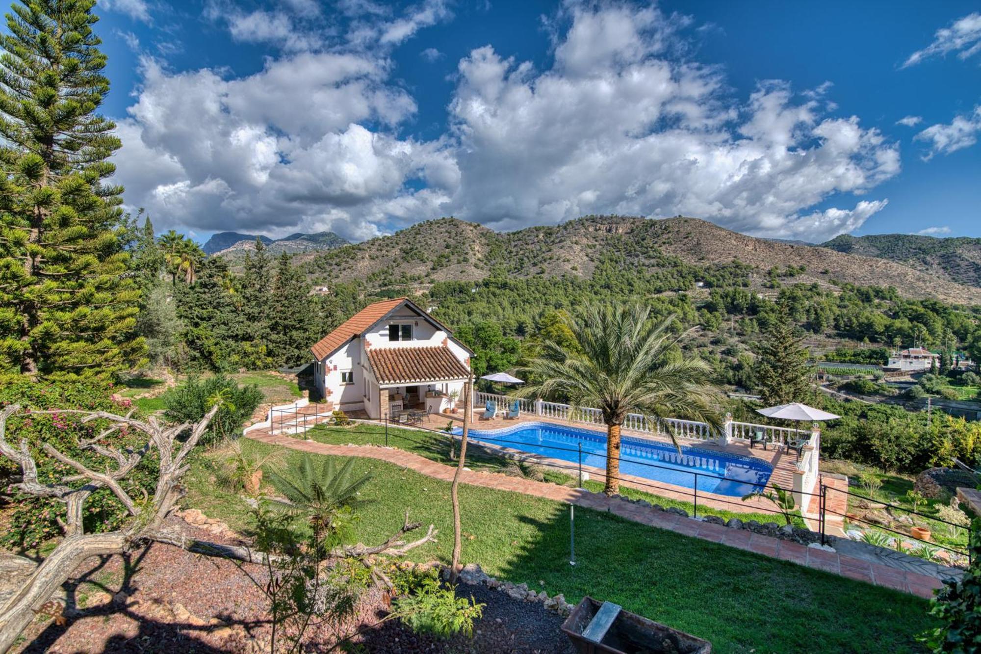 Villa Morera Bed & Breakfast Фрихилиана Экстерьер фото