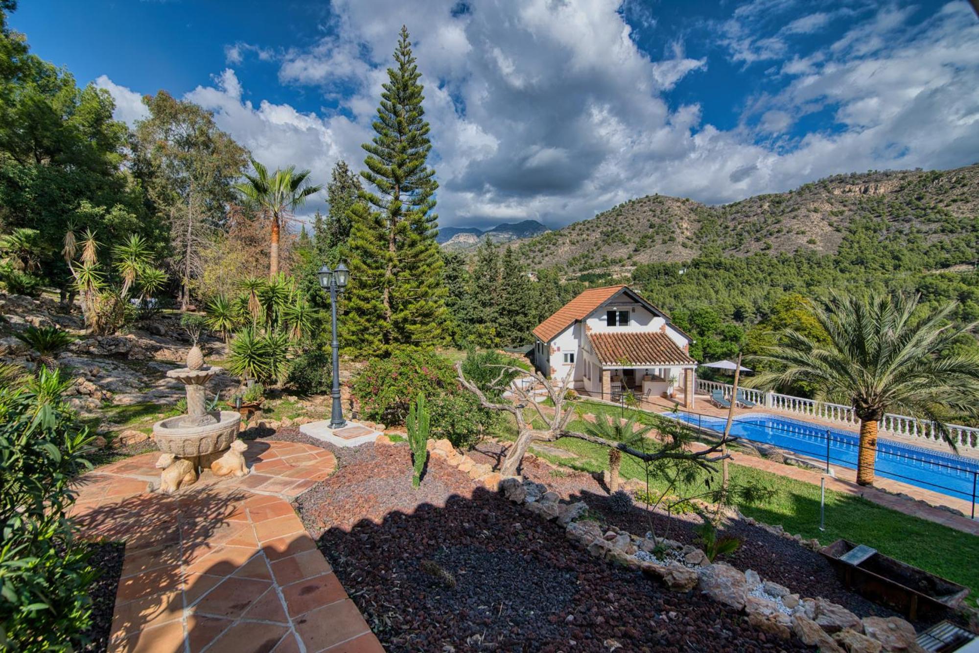 Villa Morera Bed & Breakfast Фрихилиана Экстерьер фото
