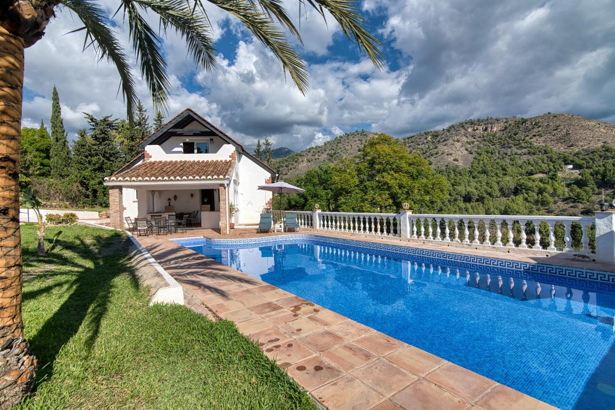 Villa Morera Bed & Breakfast Фрихилиана Экстерьер фото