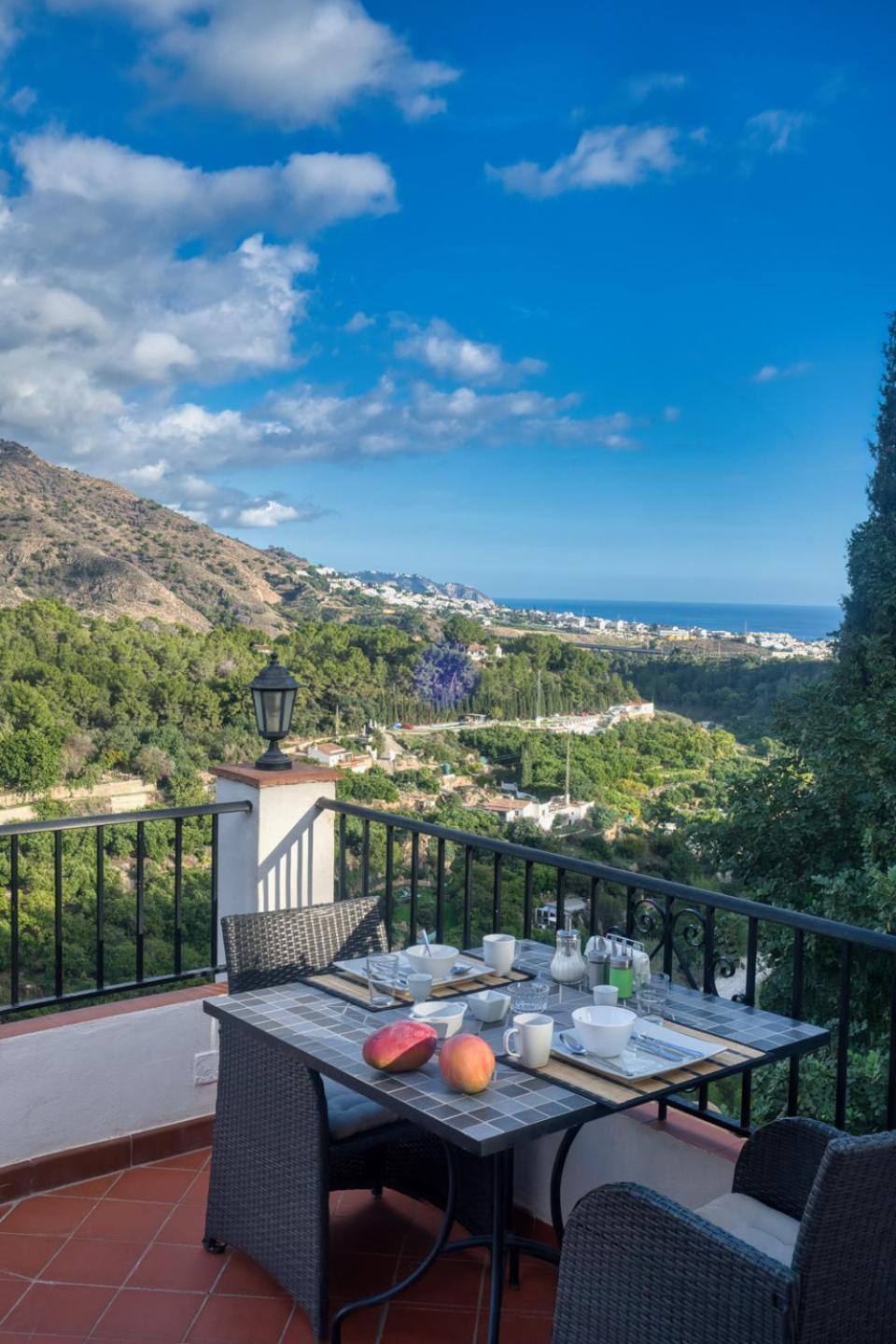 Villa Morera Bed & Breakfast Фрихилиана Экстерьер фото